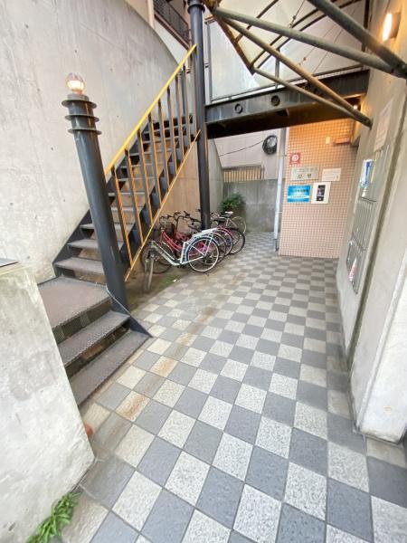 プレミセス岸里