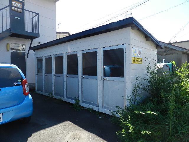加地ハイツ2号棟