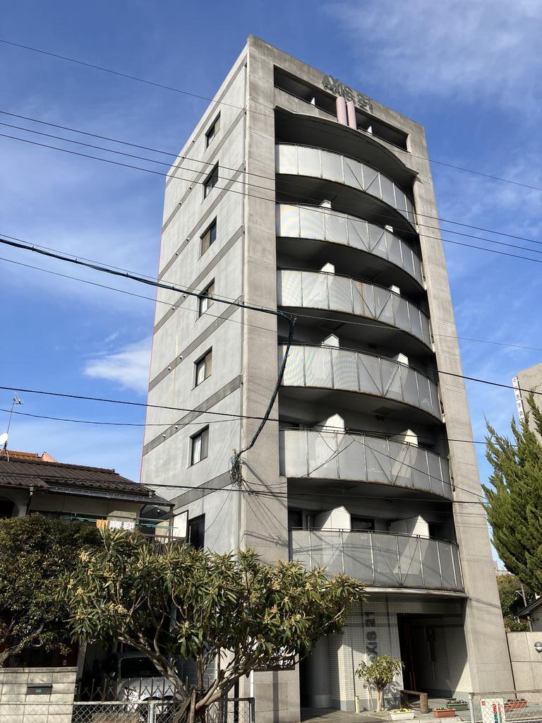 AXIS21