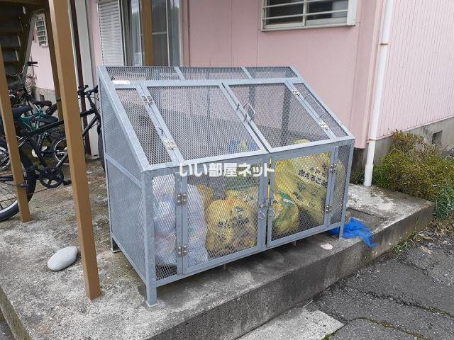 千波ハイツ