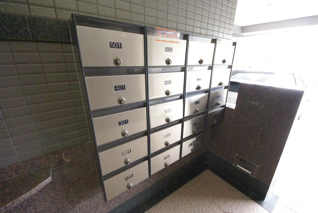 クレセール名駅