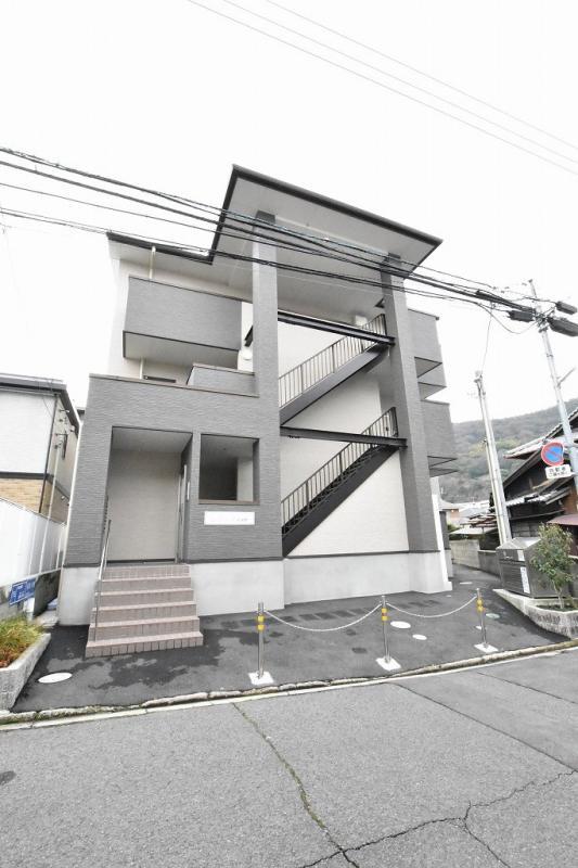 レジデンシア西宝町
