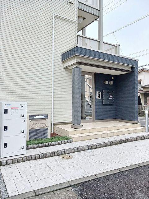 アザレアコート