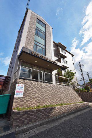 エバーグリーン泉ヶ丘1号館