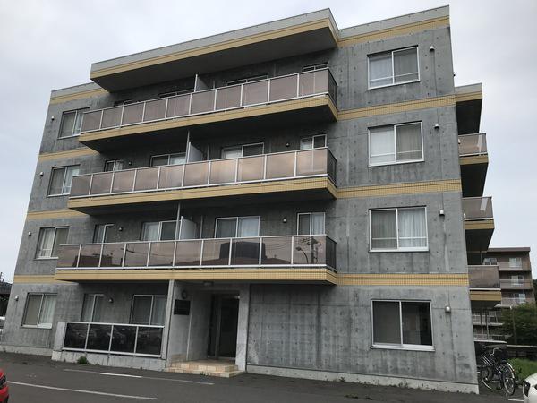 プレジャー室蘭駅前II