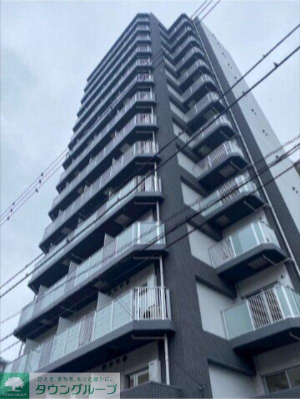 ジェノヴィア三郷駅前