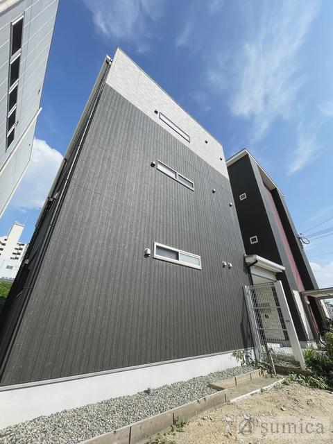 SAKURA ENT