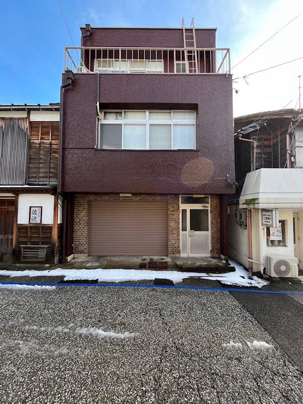 和田荘(1DK/2階)