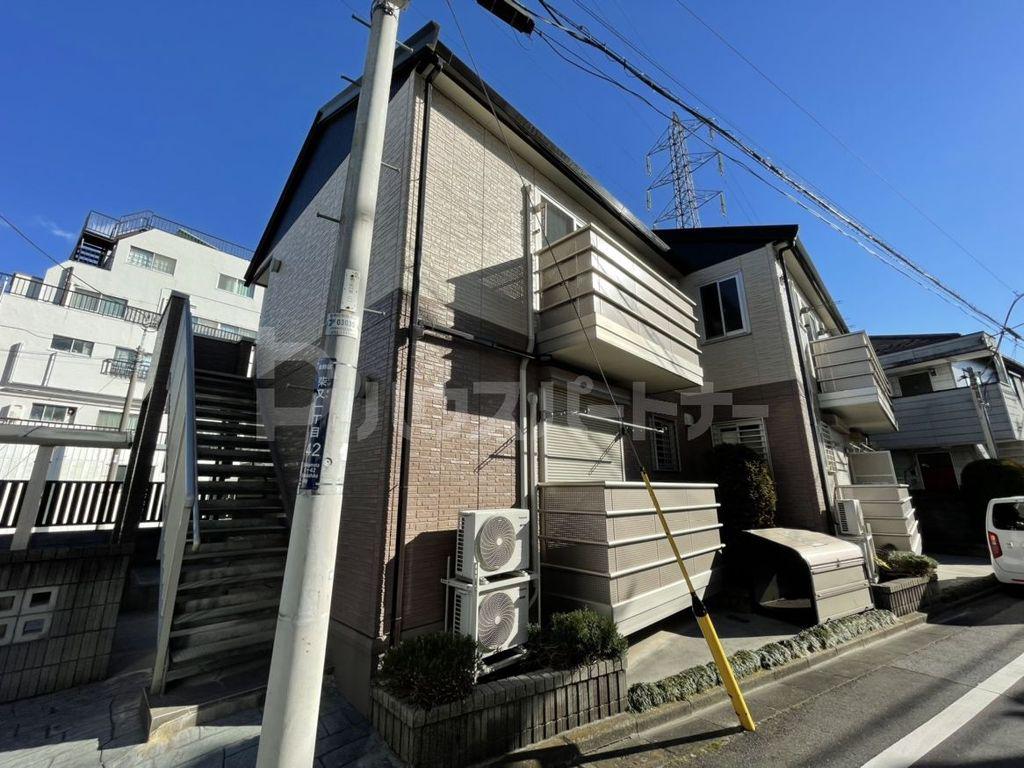 TOMORROW HOUSE