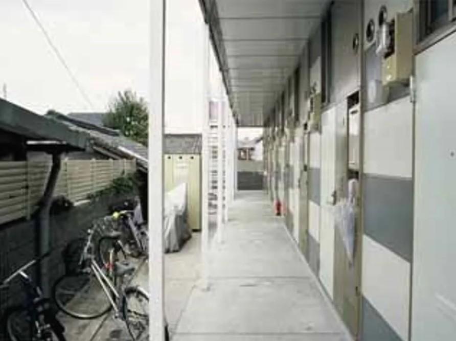 近鉄南大阪線 高鷲駅 徒歩11分 2階建 築27年