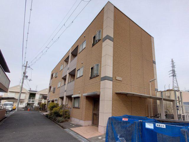ミスティカ ナガムラ