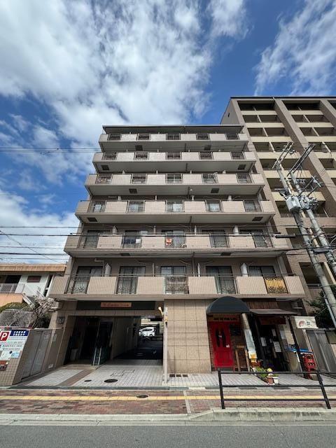 アール江坂
