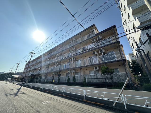 サングリーン南大沢(1K/1階)