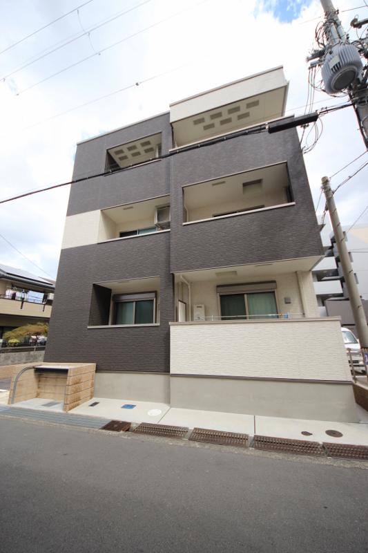 フジパレス園田II番館