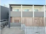 STUDIO 1002
