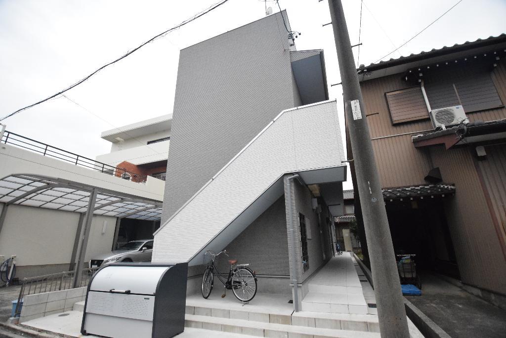 レナージュ