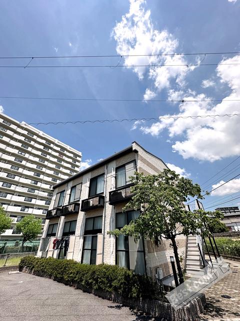 レオパレスレグルス津久野