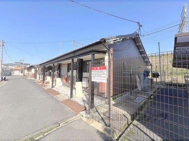 近鉄京都線 富野荘駅 徒歩4分 1階建 築60年