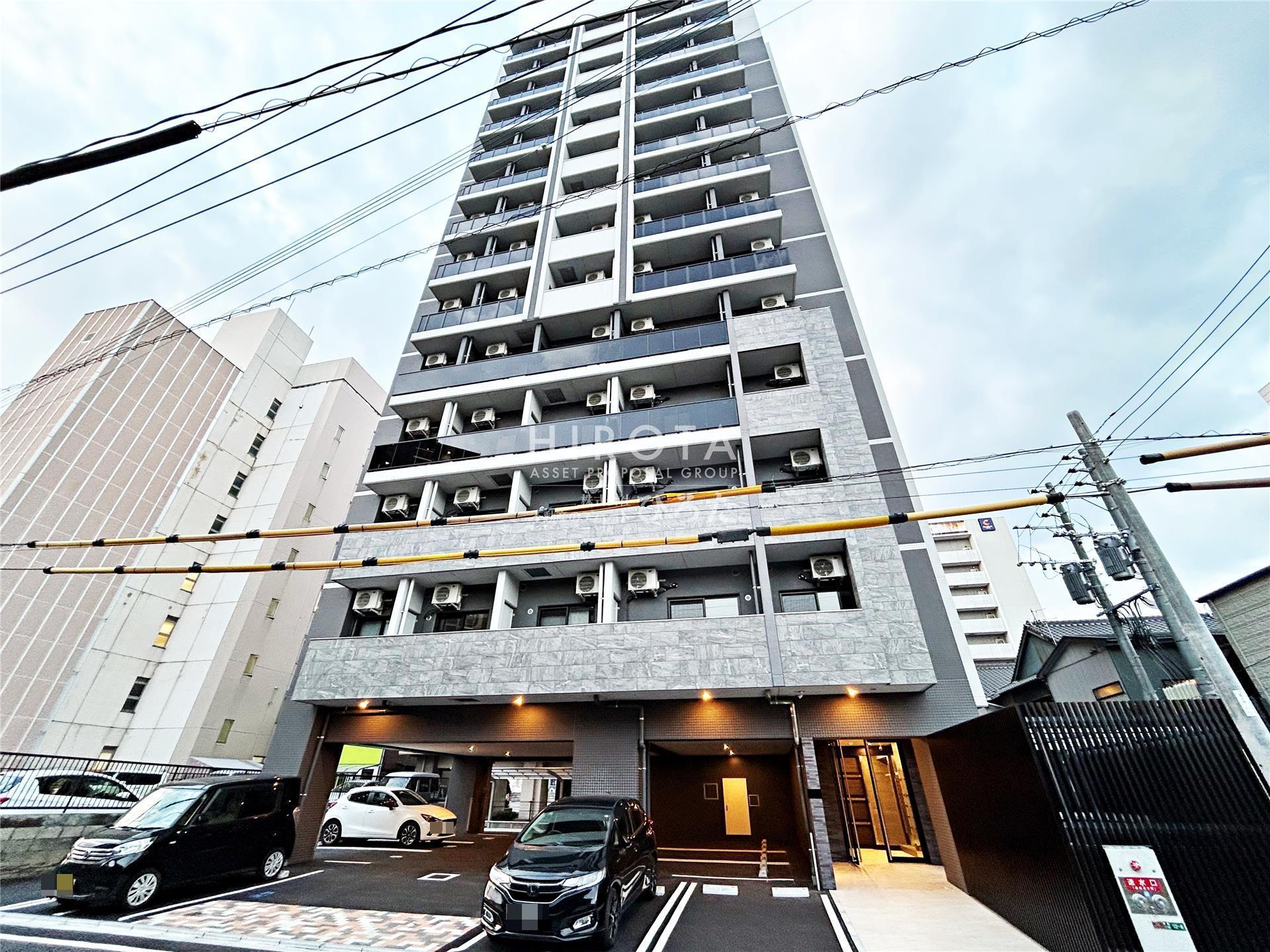 AVENUE KUROSAKI RESIDENCE