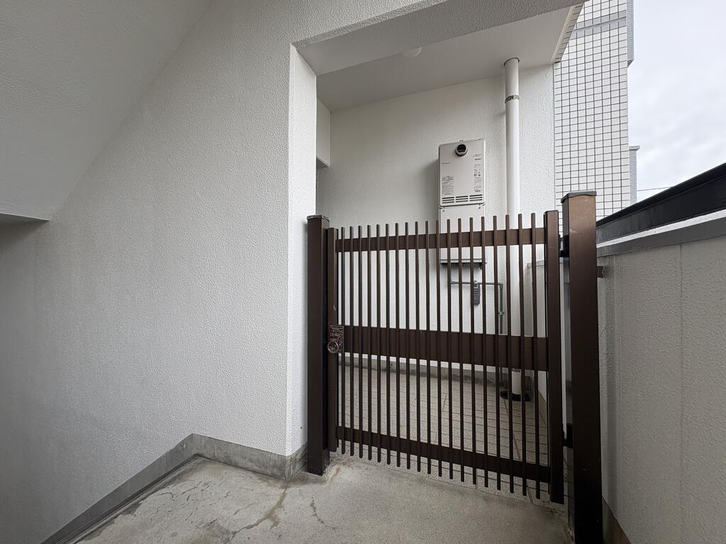 マンションアザレア