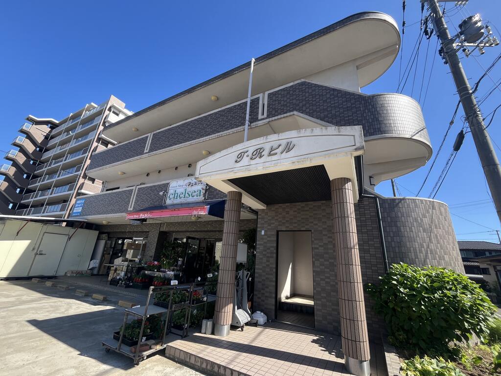 TRビル