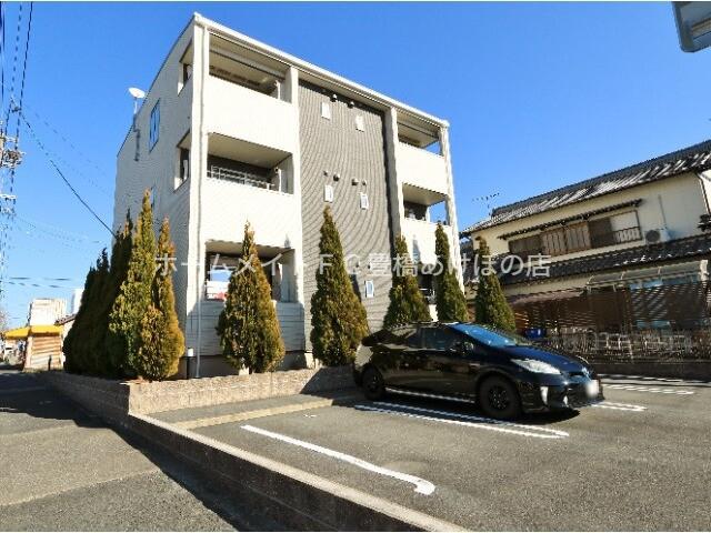 EIGHT・AVENUE