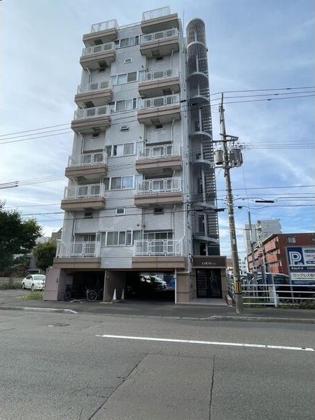 ルシードイースト