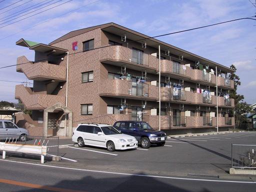 アーバンヒルズ