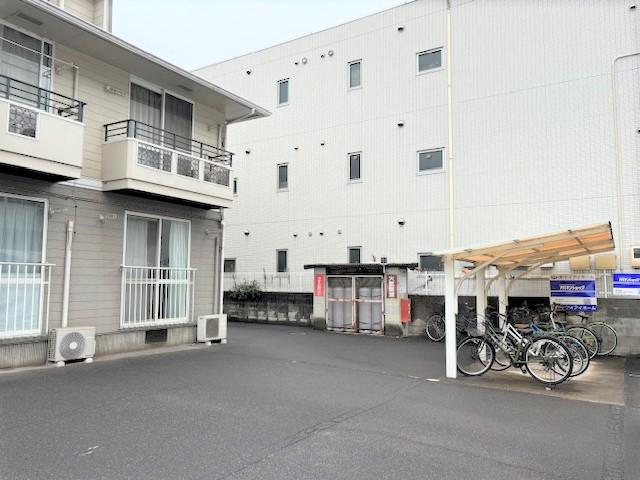 ヴィラ西町