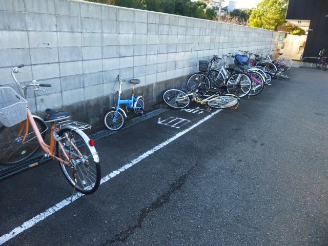 シャトーボヌール郡家本町