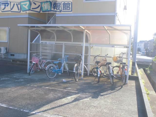 コーポラスTUTUMI B棟