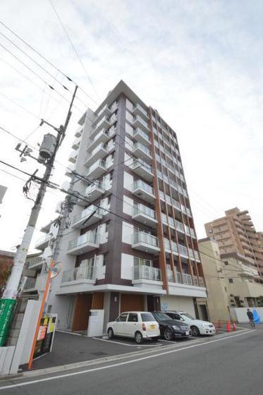 HOUSE TAGAWA