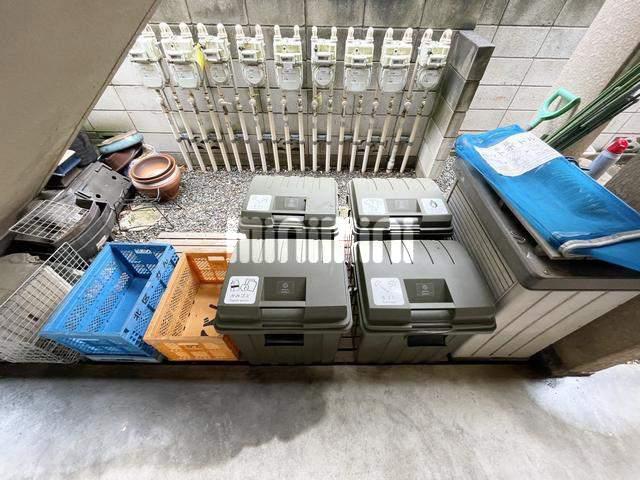 ファミール西が丘