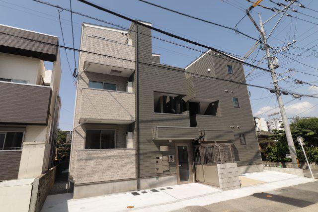 CRECIA井尻