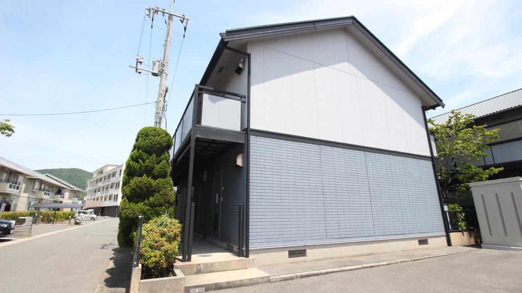 アパートメント新宅 A
