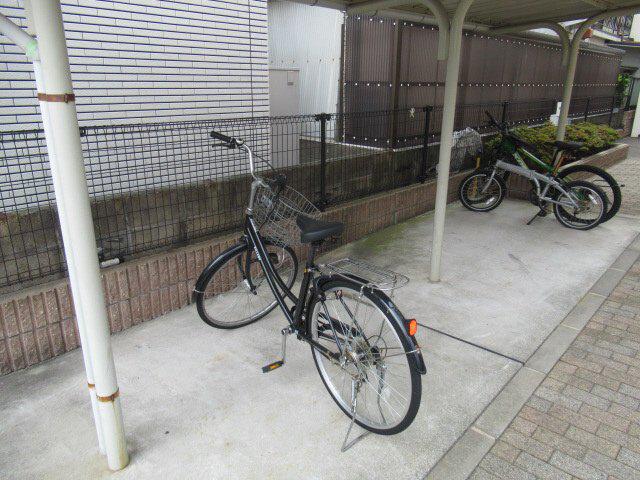 レオパレスアゼリアI