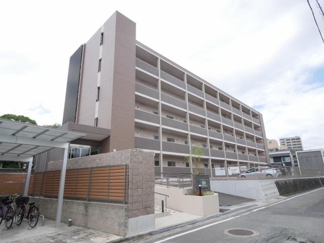 西鉄天神大牟田線 雑餉隈駅 徒歩4分 5階建 築9年