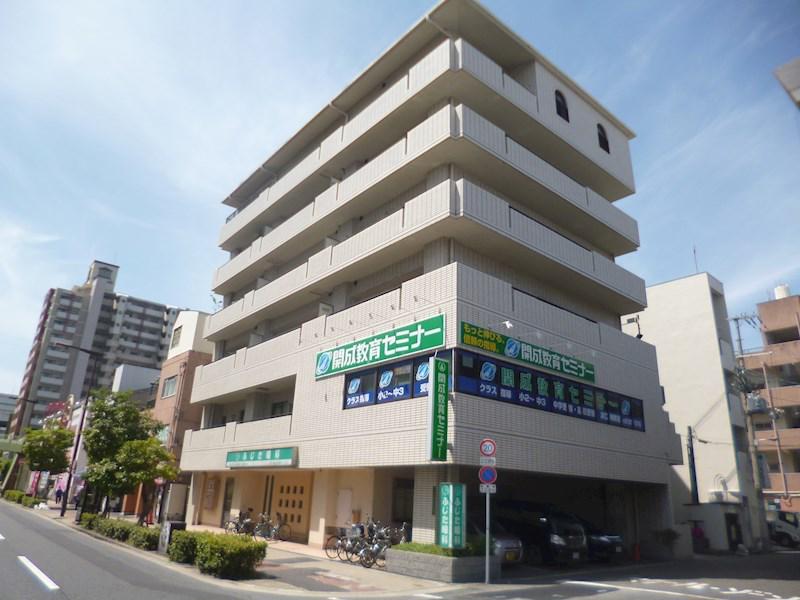 ファミールフジタ