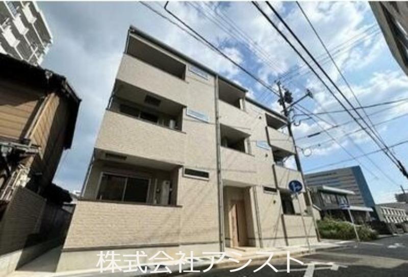 TRIOVE飯塚バスターミナル前