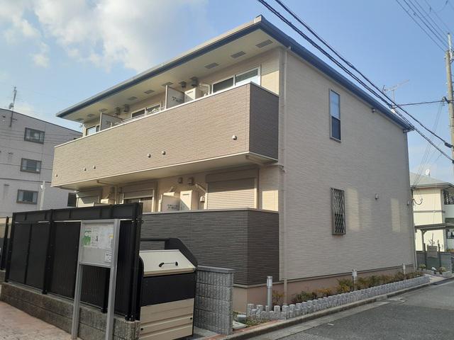 メゾン F