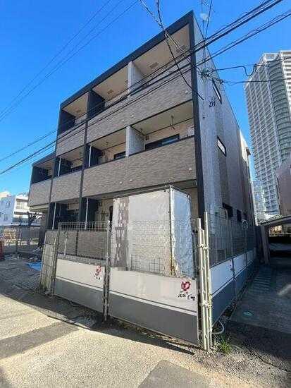 マイユクール