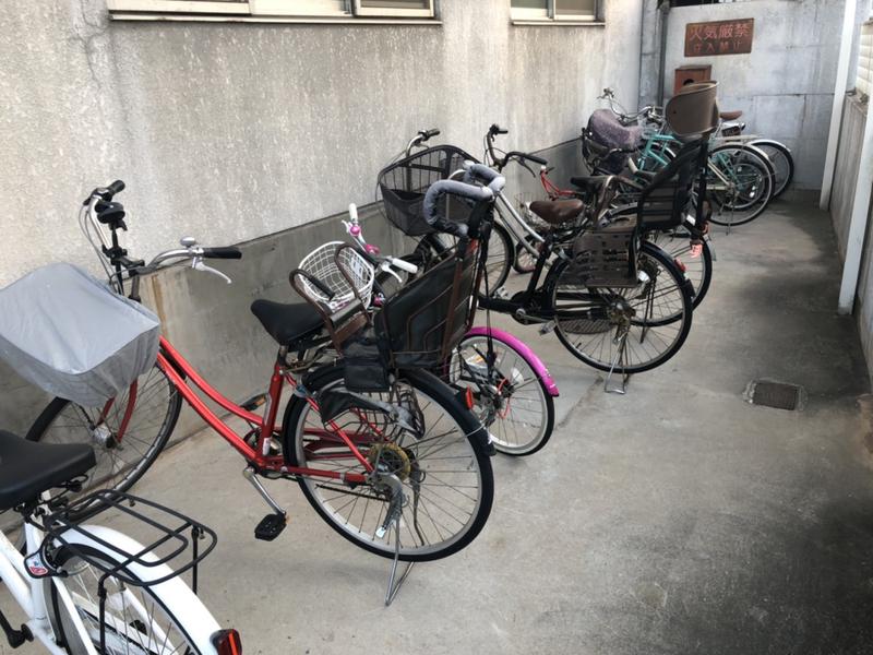 茜六番館