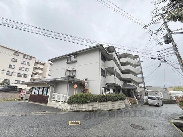 メゾン東生駒