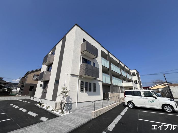 MAISON FIORE