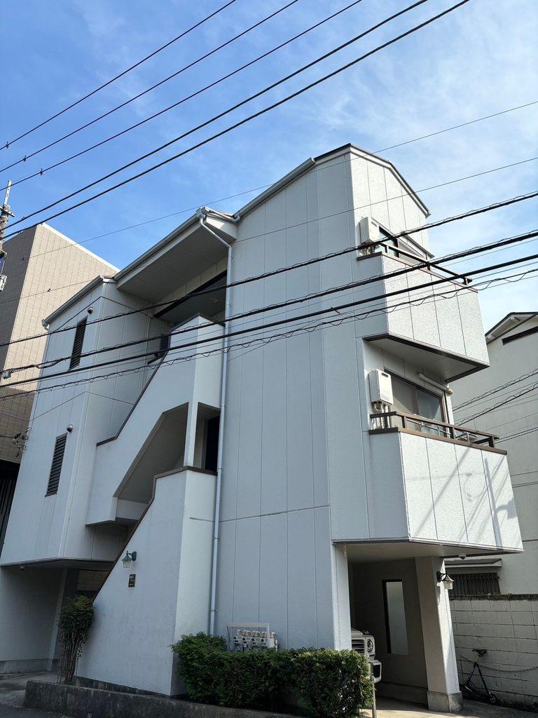 OKU HOUSE