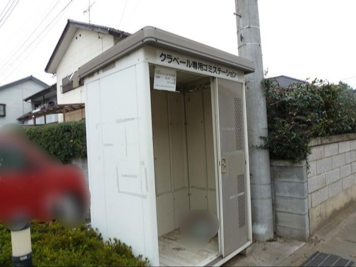 クラベール B