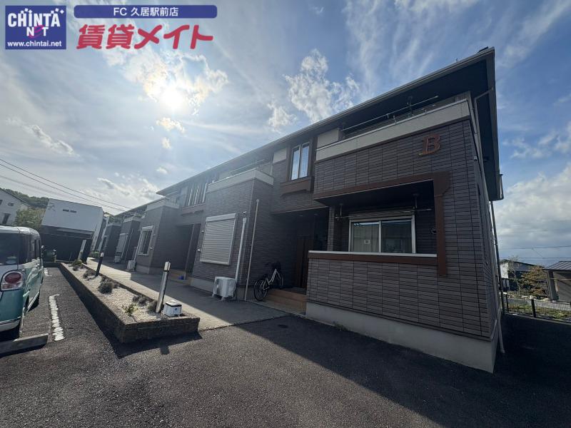 グランドールAOYAMA B(1LDK/1階)