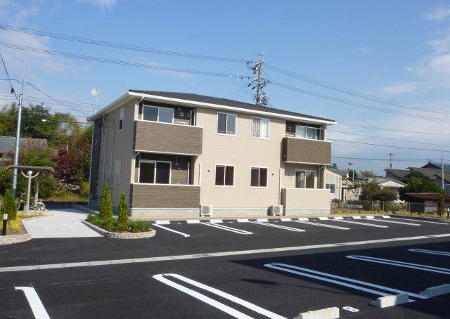 リヴァーアンジュA棟