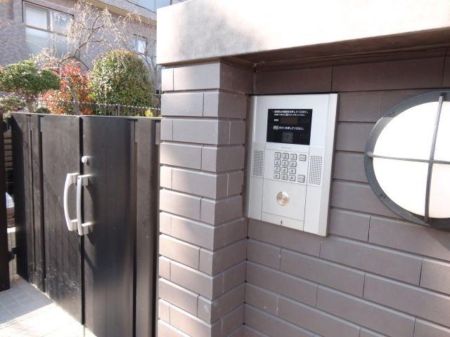 レオパレス芦花公園I