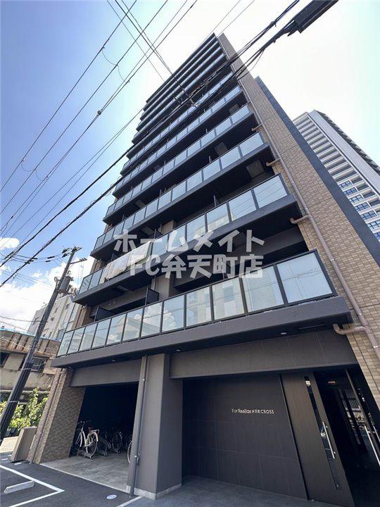 フォーリアライズ弁天町クロス
